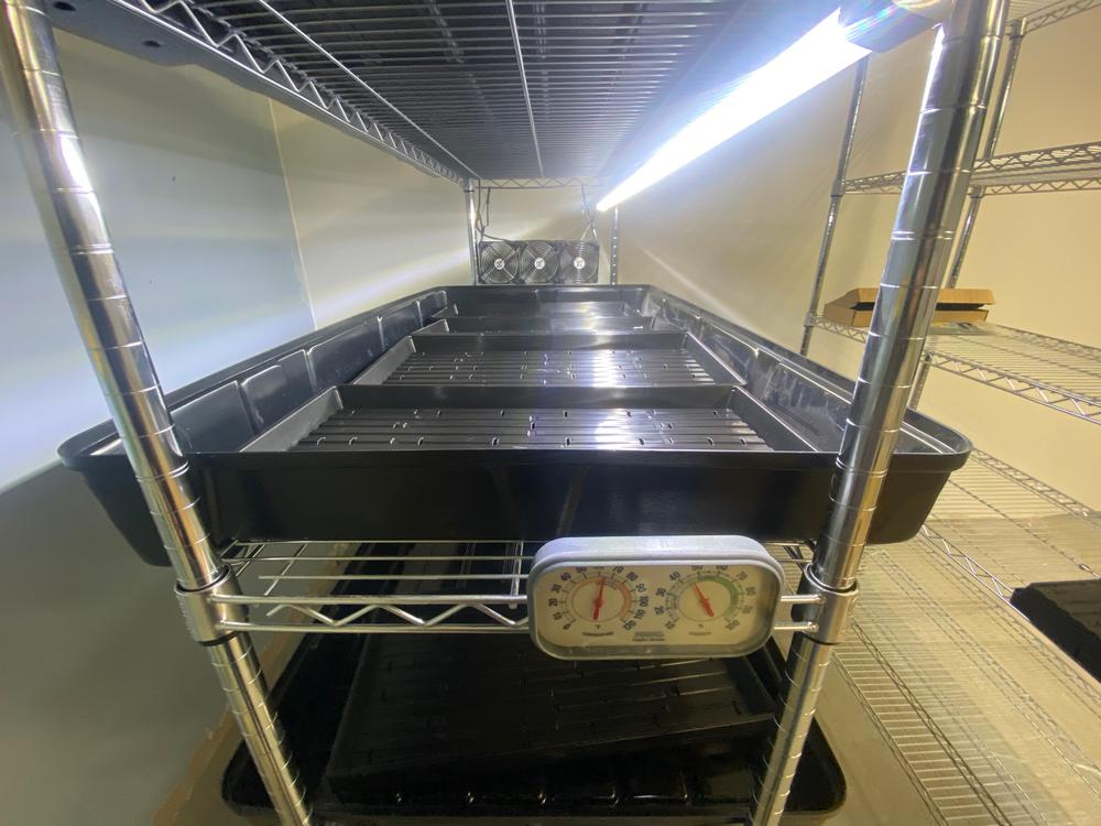 Grow Rack Flood Trays - Shallow Water 2ft x 4ft - Customer Photo From Richard G