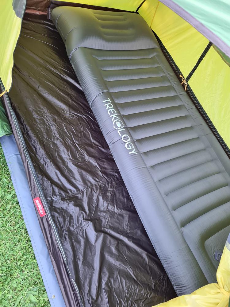 UL140 : Thick Air Sleeping Mat with Built-in Inflator Pump - Customer Photo From James 