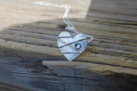 Kitty Stoykovich Designs Mended Broken Heart in Silver with Stone Review