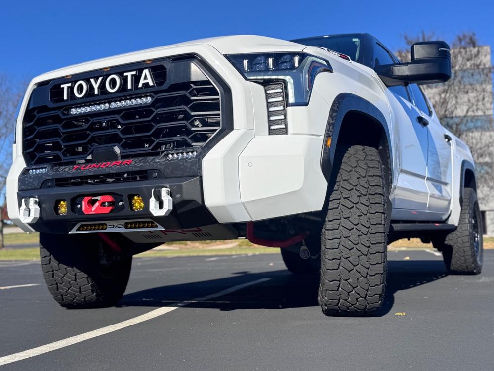 60" Triple Row LED Tailgate Light Bar For Toyota Tacoma Tundra – Red/Amber/White, 504 LED