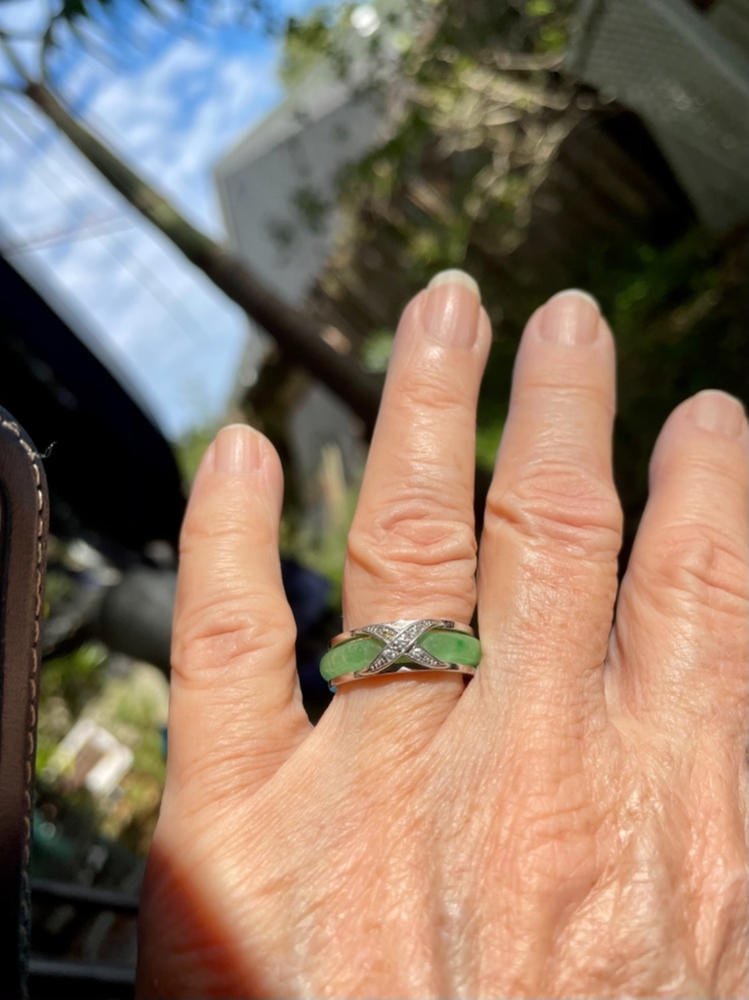CZ Criss Cross X Kiss Dyed Green Jade Band Ring .925 Sterling Silver - Customer Photo From Jane Waldmann
