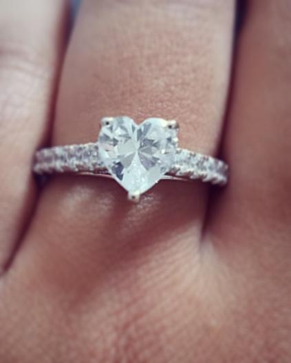 1CT AAA CZ Heart Engagement Ring Wedding Band Set .925Sterling Silver - Customer Photo From Andrea Rodriguez
