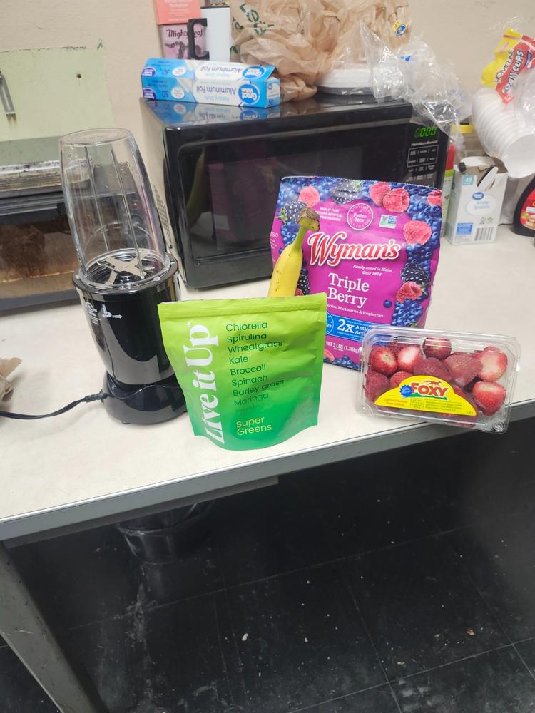 Super Greens: all-natural greens powder for daily health - Customer Photo From ELLSWORTH C.