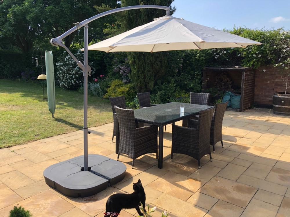 Canopy for 3m Round Cantilever Parasol/Umbrella - 8 Spoke - Customer Photo From Neill Butler
