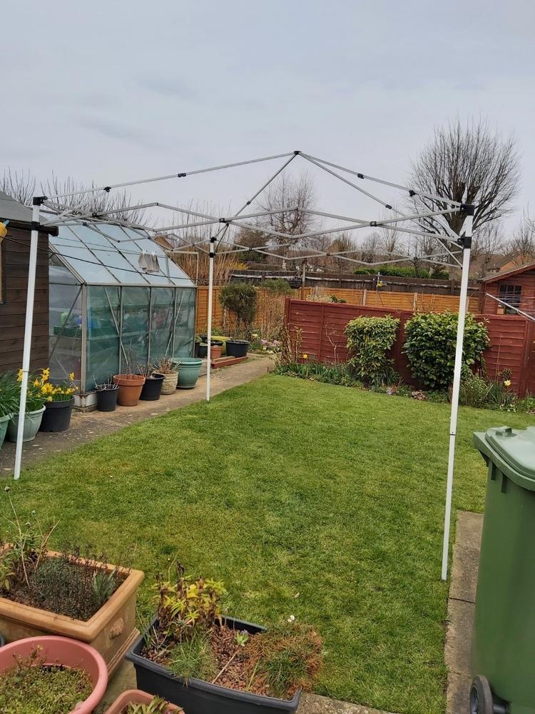 Outer and Inner Leg for Light and Medium Weight Pop-up Gazebos - Customer Photo From Clover Robinson