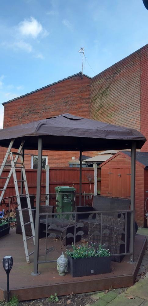 Canopy for 3.3m Hexagonal Camelot Regal Roller Blind Patio Gazebo - Single Tier - Customer Photo From Steven Wells