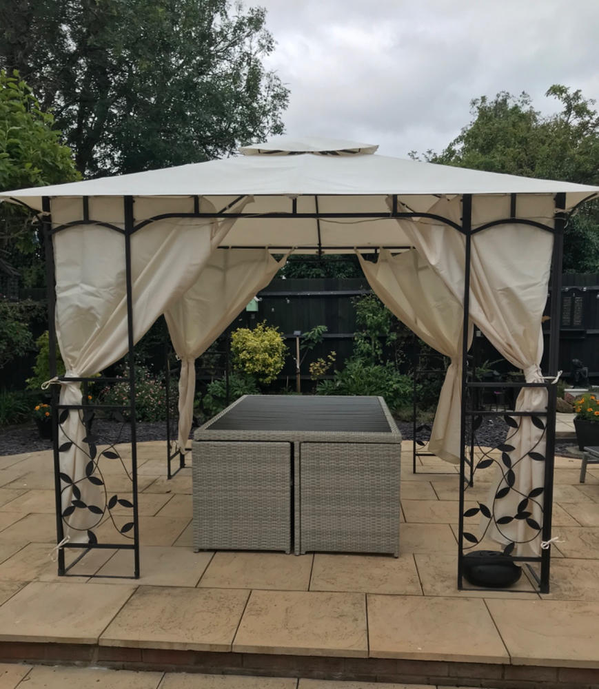 Side Panel Set for 3m x 3m Patio Gazebo (262cm Curtain Width) - Set of 4 - Customer Photo From Linda Goodenough 