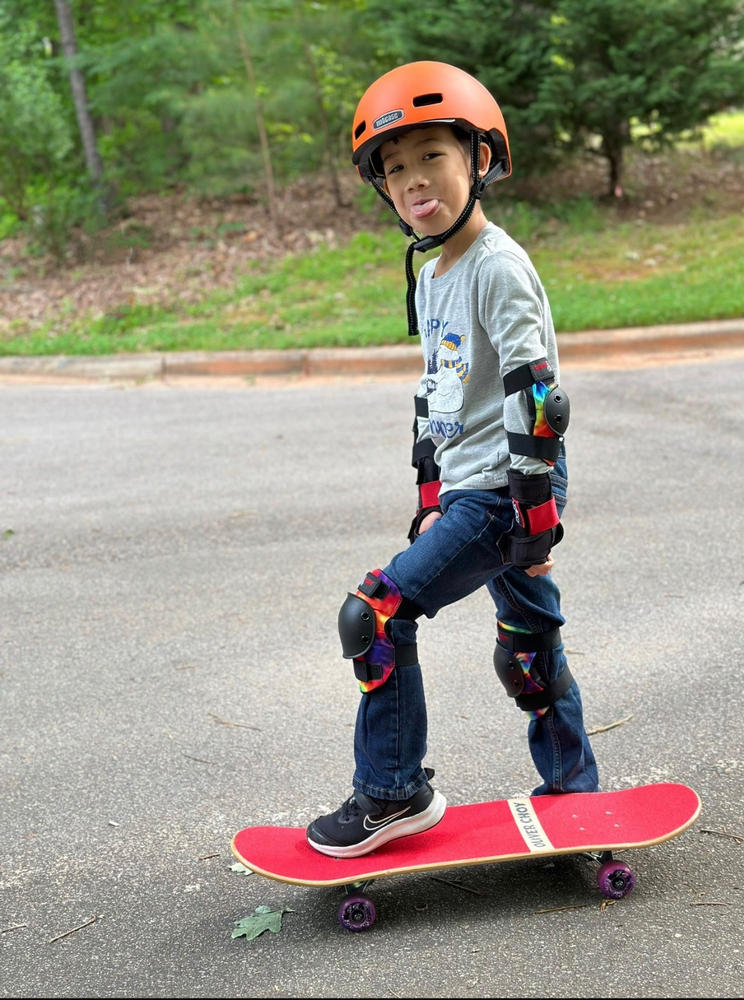 SkateXS Dragon Beginner Complete Skateboard for Kids - Customer Photo From Cecelia Williams