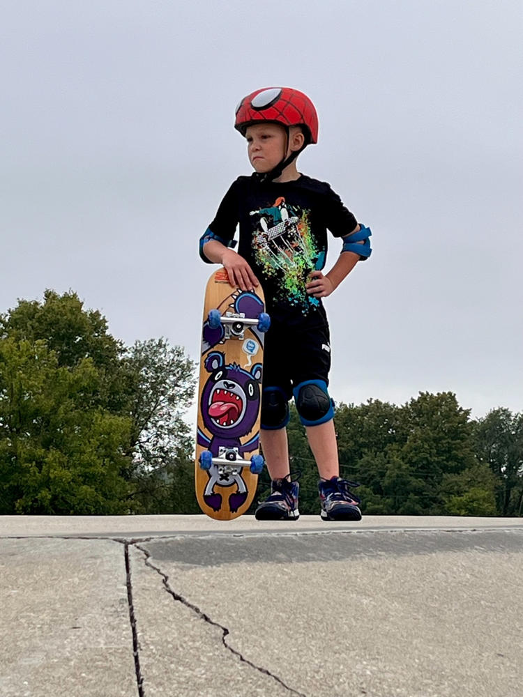 SkateXS Pirate Beginner Complete Skateboard for Kids - Customer Photo From Ashley Evans