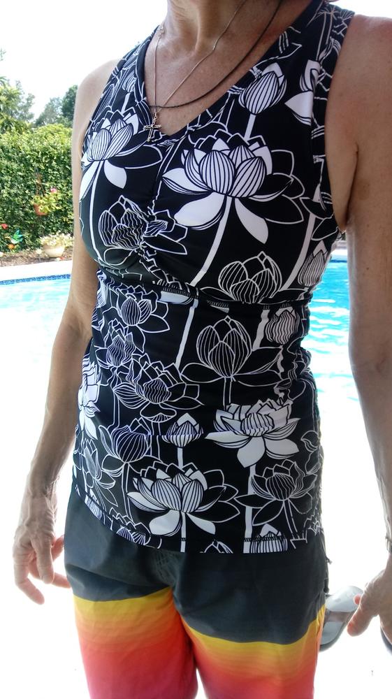 UV SKINZ UPF 50+ Swim Tankini for Women – Women's Modest Swim Tank