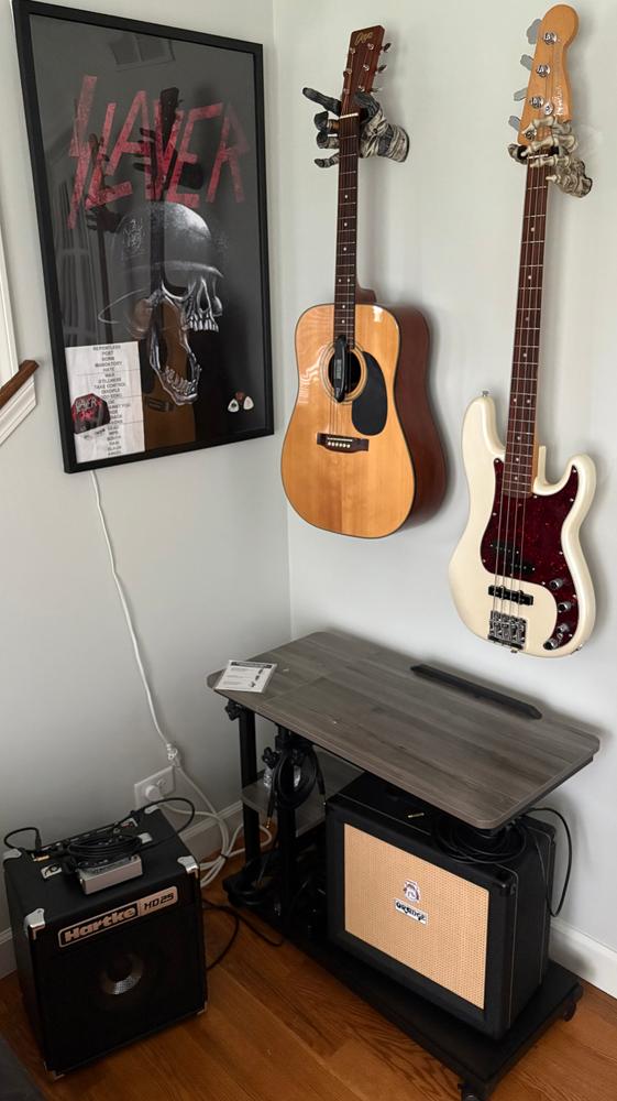 Silver Finish Classic Grip Wall Hanger - Right - Customer Photo From Derek