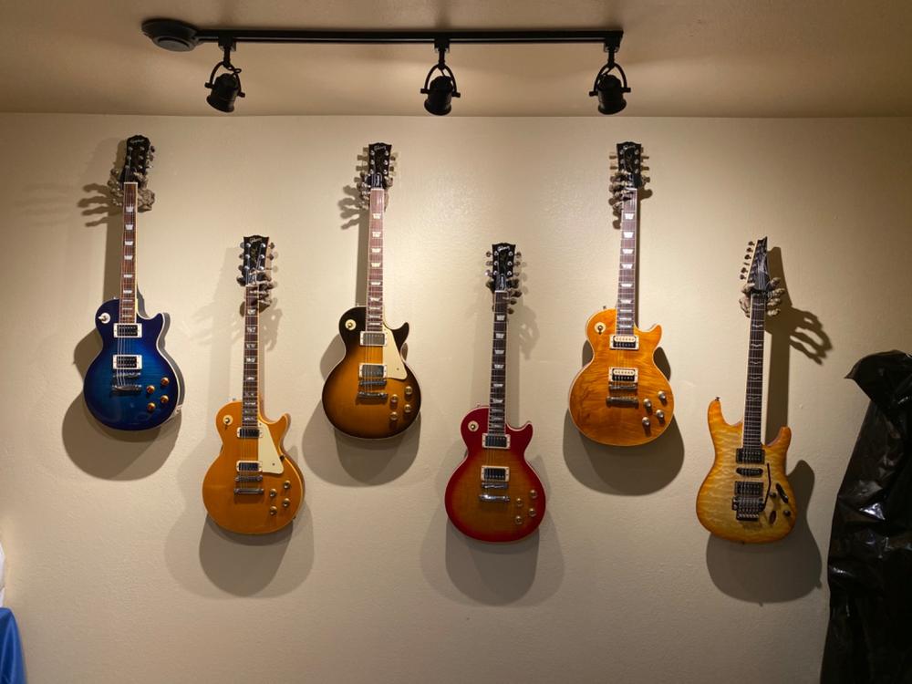 GuitarGrip Skeleton Hand Guitar Hanger