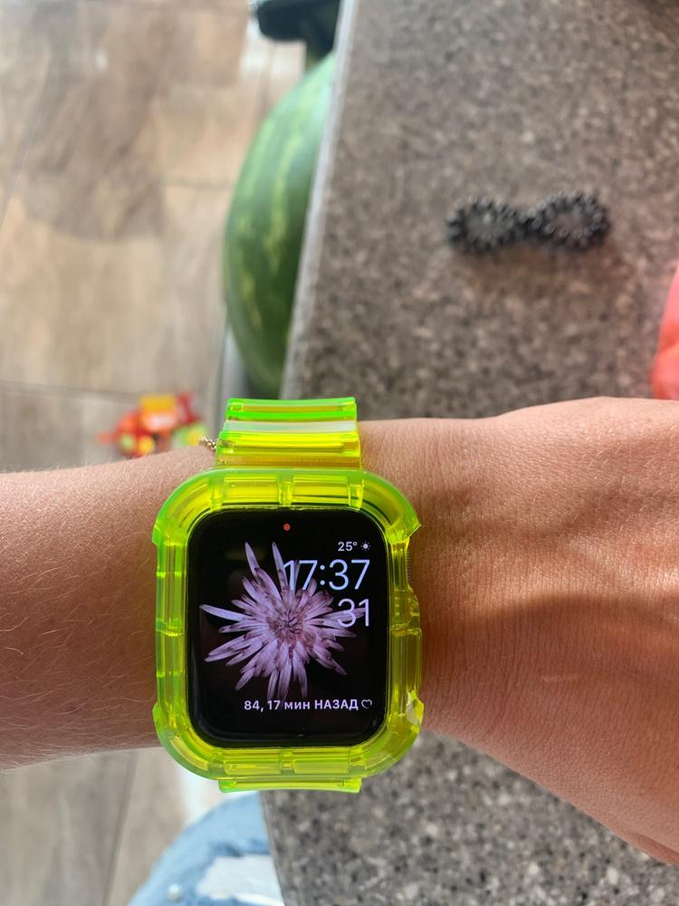 Retro Style Transparent Strap for Apple Watch - Customer Photo From O***h