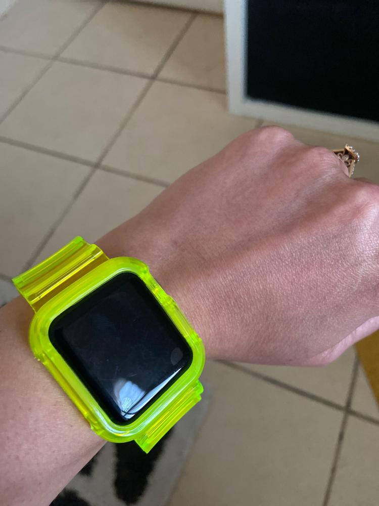 Retro Style Transparent Strap for Apple Watch - Customer Photo From A***r