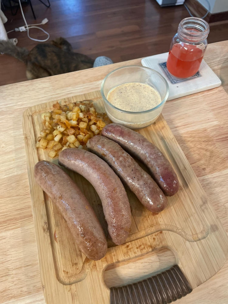 Bratwurst - 4 pack - Customer Photo From Laura Duncan