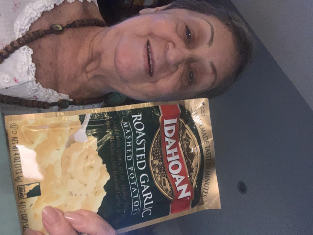 Idahoan® Roasted Garlic Mashed Potatoes, 4oz (Pack of 12) - Customer Photo From Altagracia Figueroa-Pereira