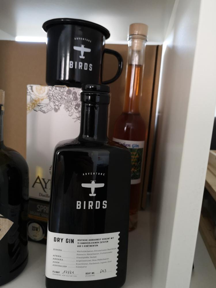 BIRDS Dry Gin - Customer Photo From Tom Peisker