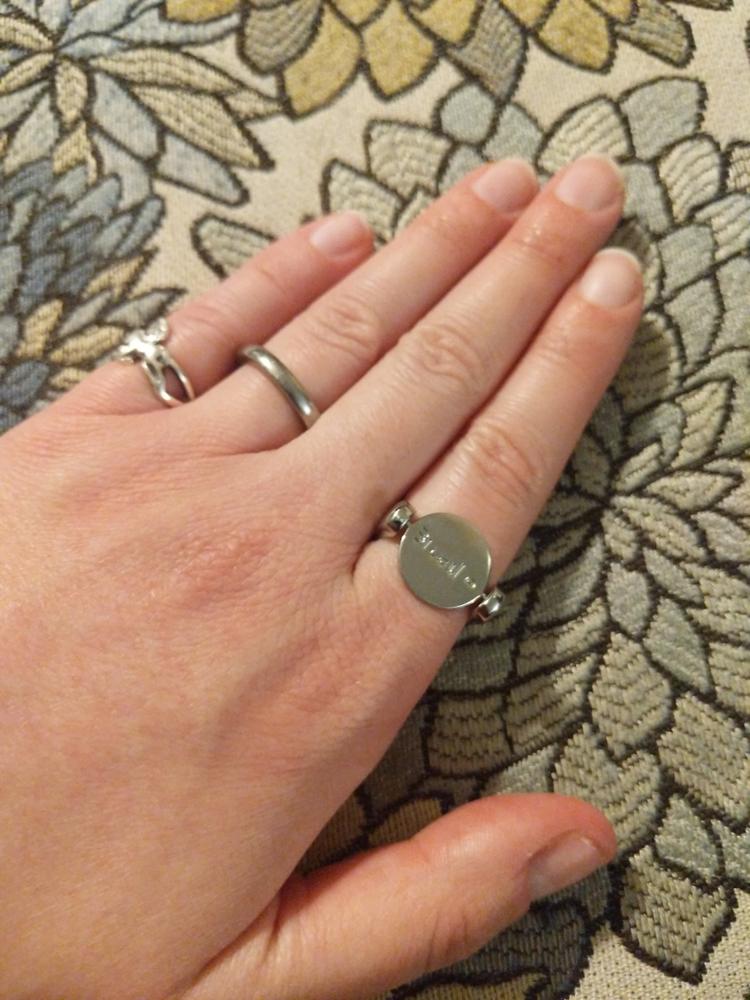 Breathe Fidget Ring - Customer Photo From Julia S.