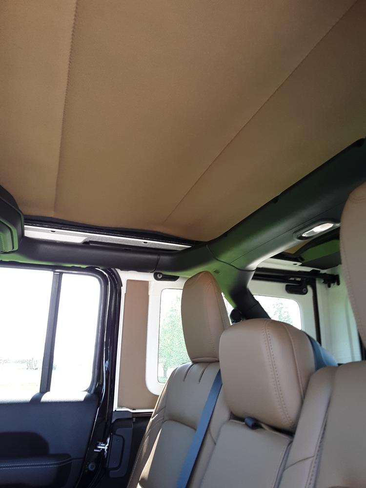 2018-2024 Hothead Skyliner for Jeep Wrangler JL (4 Door) Sky One-Touch Power Top - Customer Photo From Amy Thomas