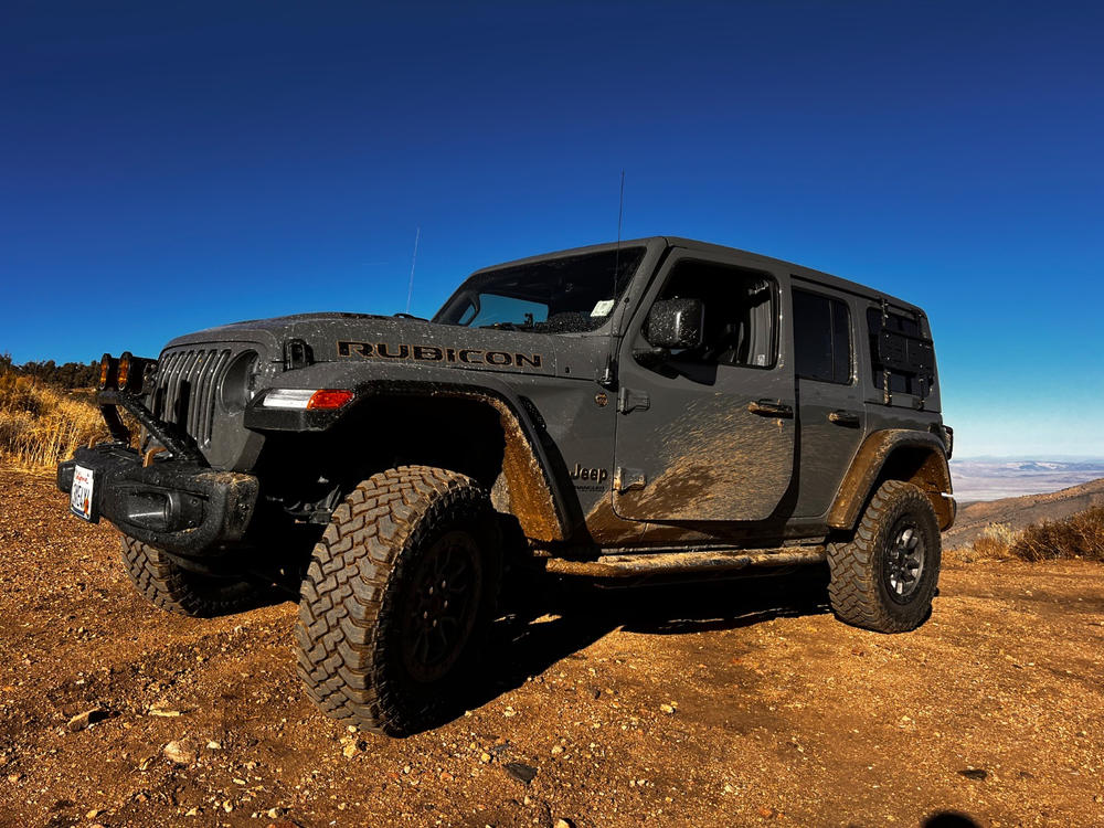 2018-2024 Hothead Skyliner for Jeep Wrangler JL (4 Door) Sky One-Touch Power Top - Customer Photo From Eric Elder