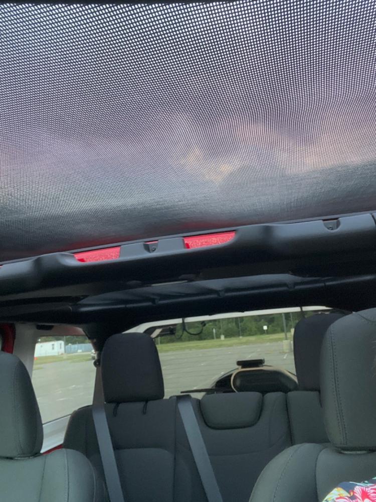 NEW! 2018-2022 Hothead Sun Shade for Jeep Wrangler JL (4 Door) Sky One-Touch Power Top - Customer Photo From Kathleen M.