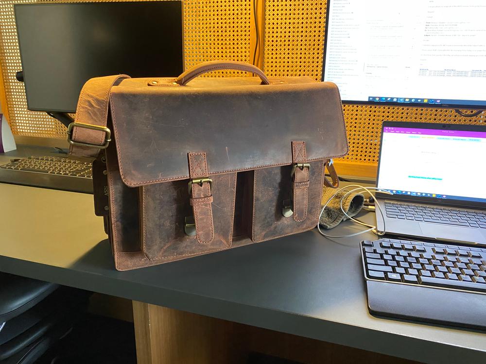 Vintage Leather Messenger Bag - Toledo - Customer Photo From Doy Velasco