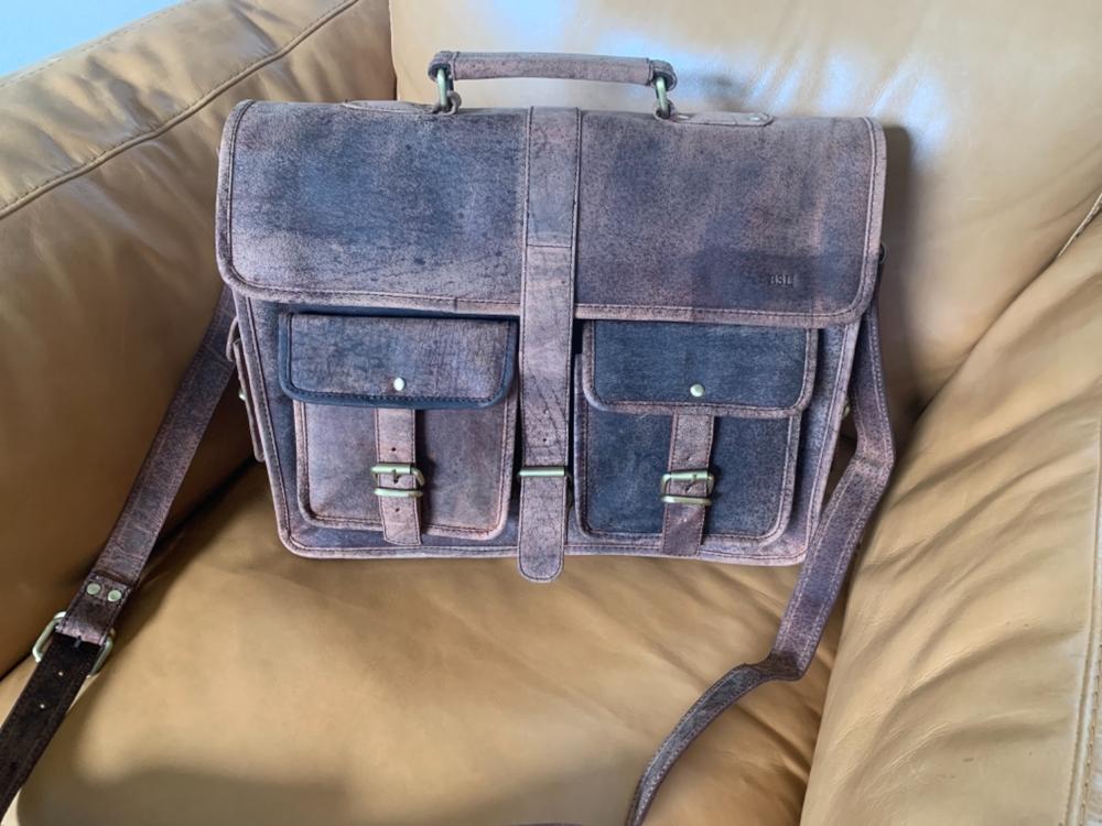 Leather Messenger Bag - Perth - Customer Photo From Alyssa Louison