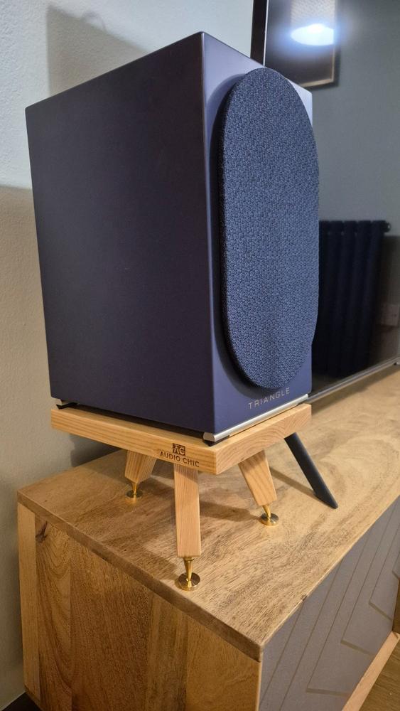 The Drunken Snipe Hardwood Desktop Speaker Stands (Pair) - Customer Photo From Dannielle Harper