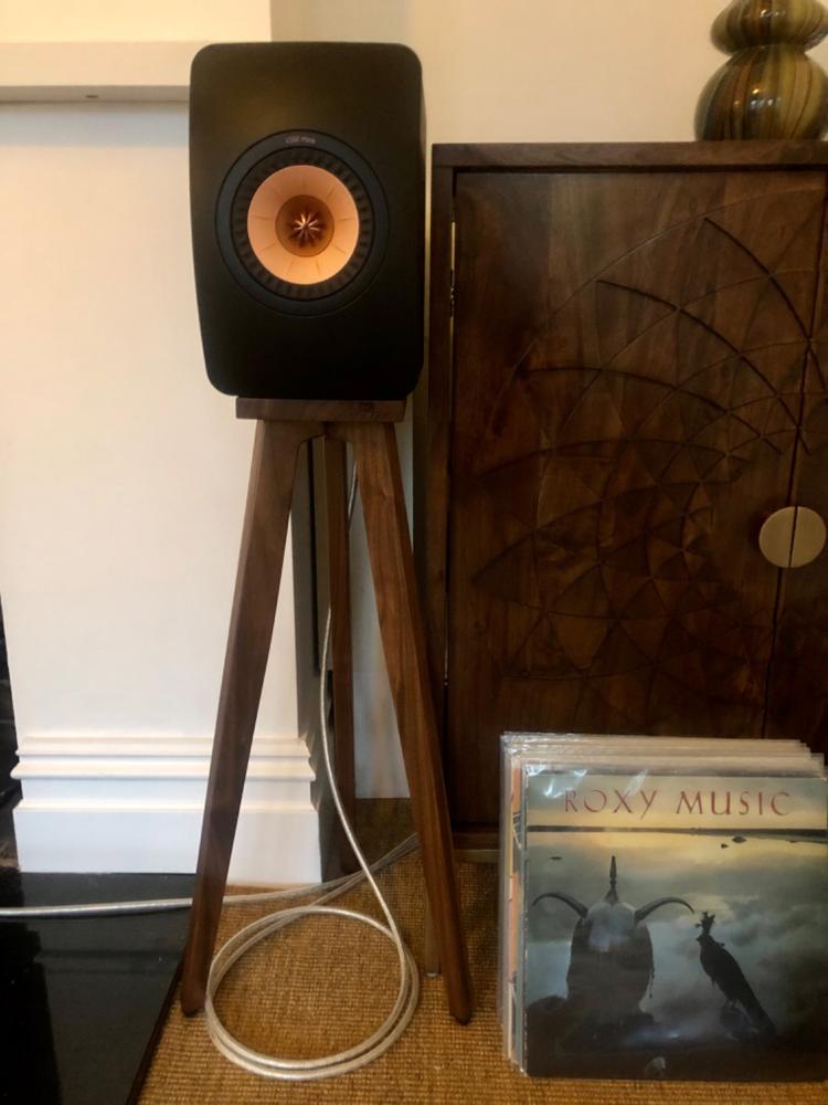 KEF LS50 Meta Speaker Stands 140-900mm (Pair) - Customer Photo From Andrew Trowhill