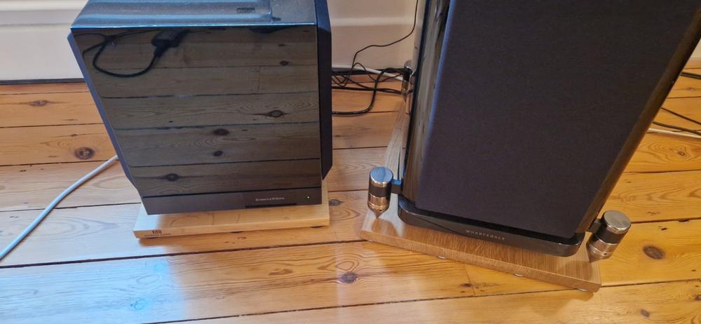 Audio Chic Replacement Speaker Stand Top Plates - Customer Photo From Mohit Chirodian