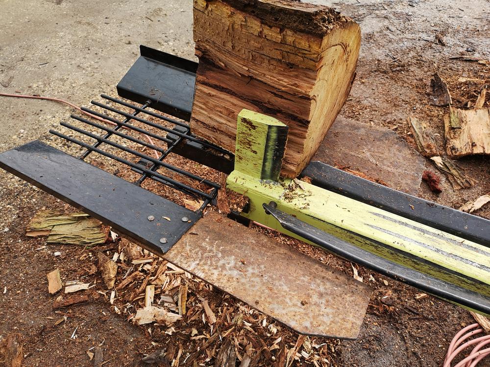 Forestwest, 15ton Kinetic Log Splitter 2200W Upgraded Version - Customer Photo From Stuart