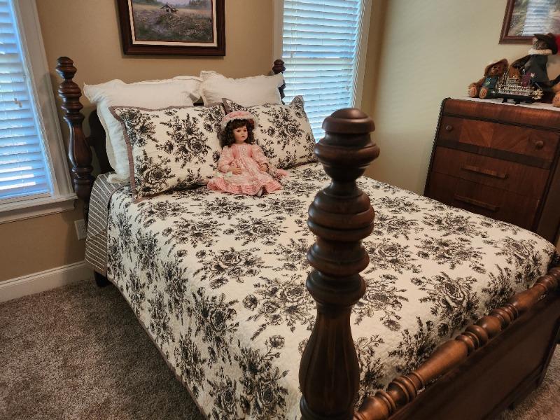 Lyla Floral Print Reversible Quilt Set - Customer Photo From Audrey Rea