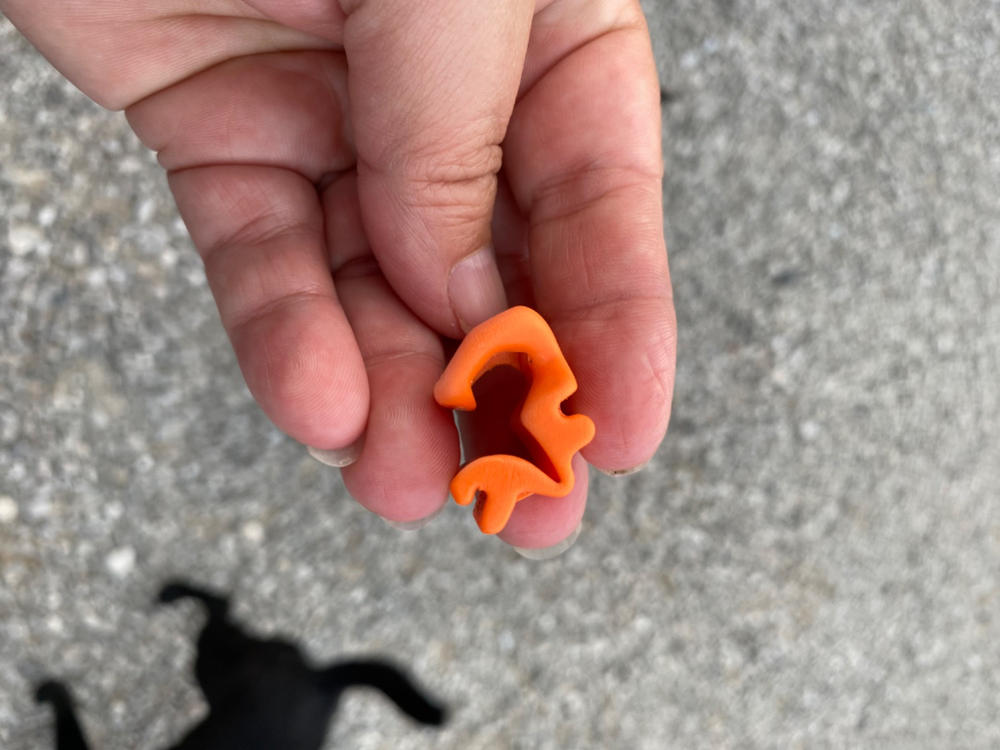 Unitrack Orange Clips 6-Packs - Customer Photo From Amy Belt