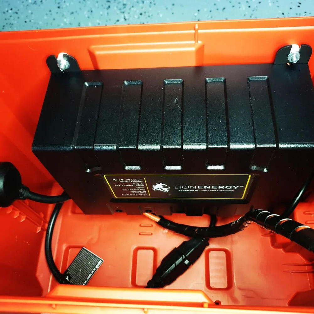 Savanna 45A Battery Charger - Customer Photo From Shane C.