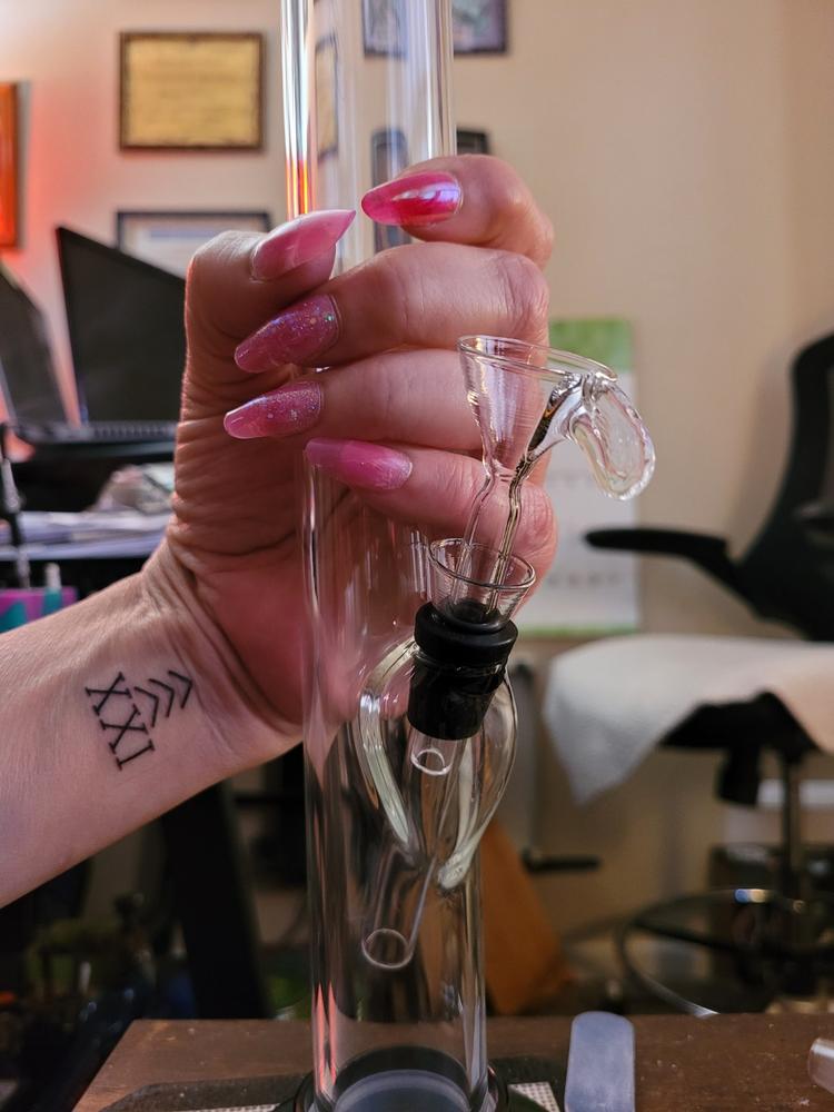 Glowfly Glass 15" Straight Bong w/ Removable Base - Customer Photo From Anonymous