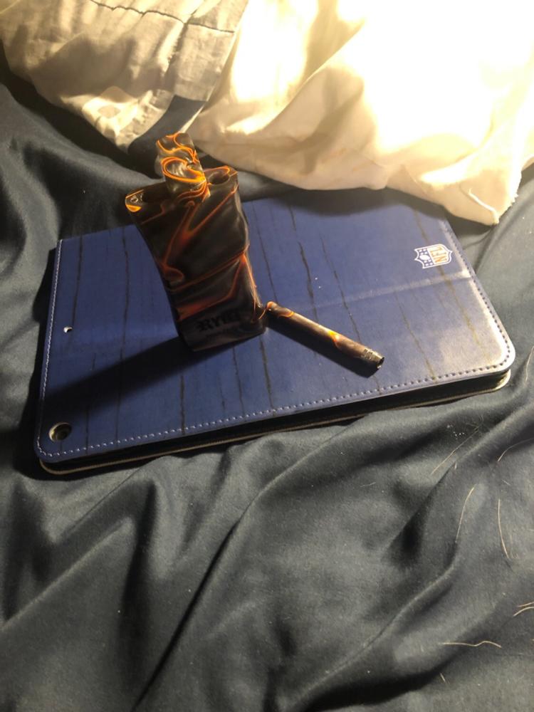 RYOT Large Acrylic Magnetic Taster Box Dugout w/ One Hitter - Customer Photo From Anonymous