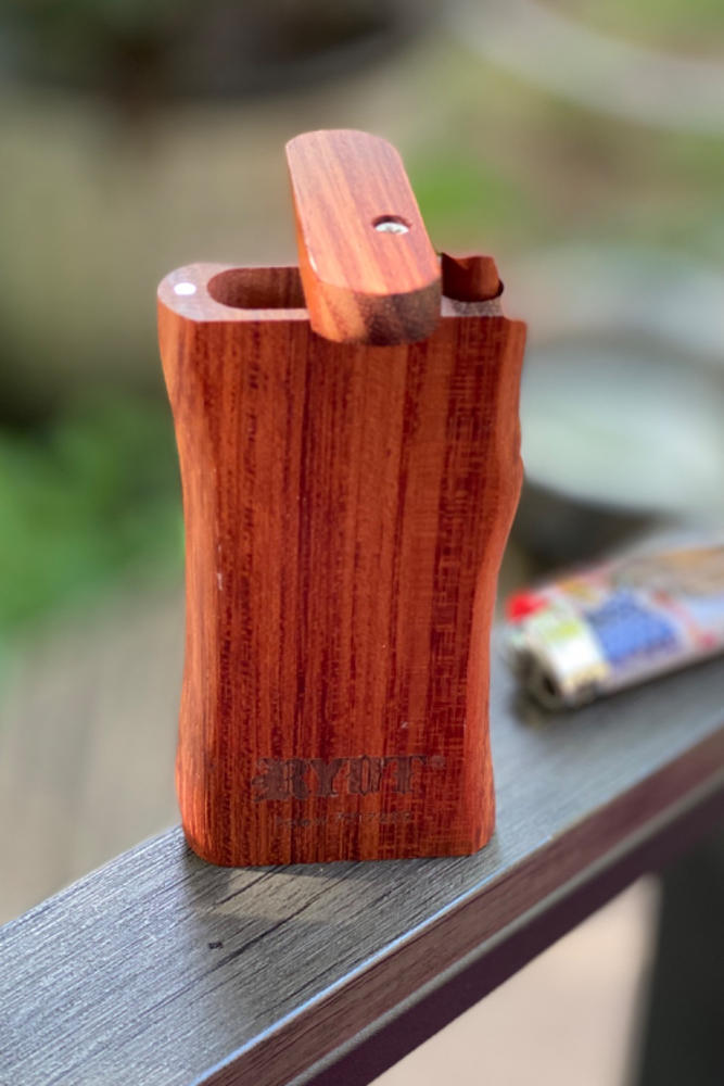RYOT Large Wood Magnetic Taster Box Dugout w/ One Hitter - Customer Photo From Eric B.