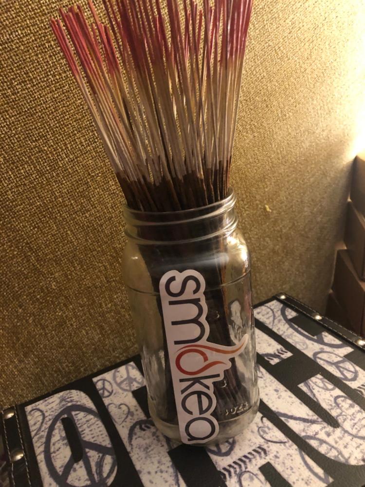 Wild Berry Traditional Incense Sticks (100 Pack) - Customer Photo From Pauline Brinker
