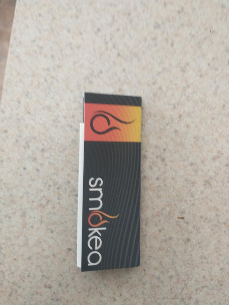 SMOKEA 1 1/4 Premium Hemp Rolling Papers - Customer Photo From David S.