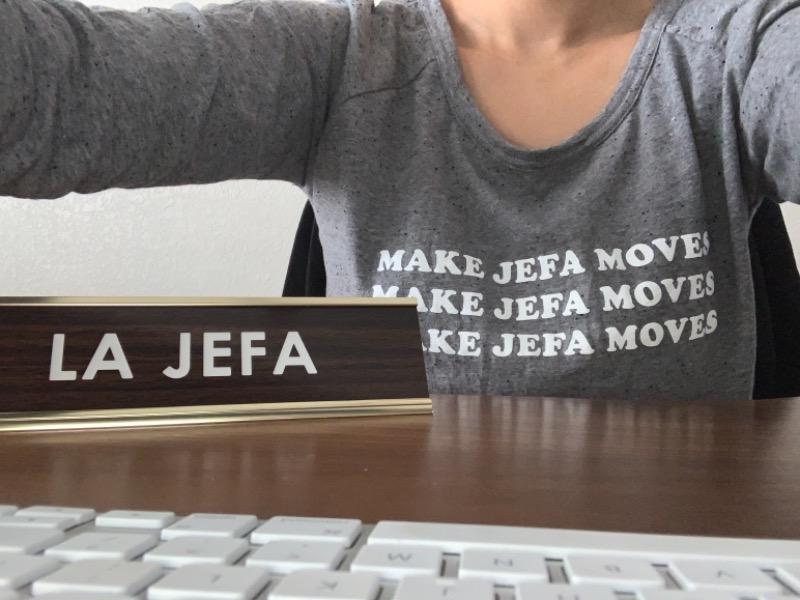 La Jefa Desk Plate - Customer Photo From Jennifer DSouza