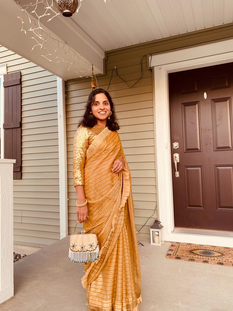 TiaBhuva.com - Gorgeous @dusky_princess wearing our Mauve Luxe Saree paired  with our Gold on Black Phoenix Crop Top 😍✨