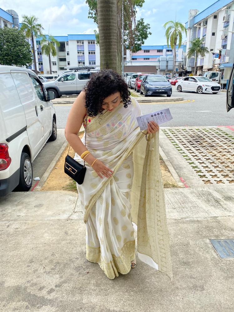 Tia Bhuva Women's The Saree Silhouette Skirt in Seafoam Size Large Tall 40
