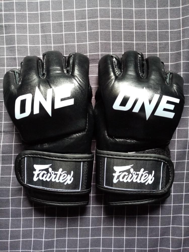 ONE x Fairtex MMA Gloves (Black) - Customer Photo From Noor Ezhar