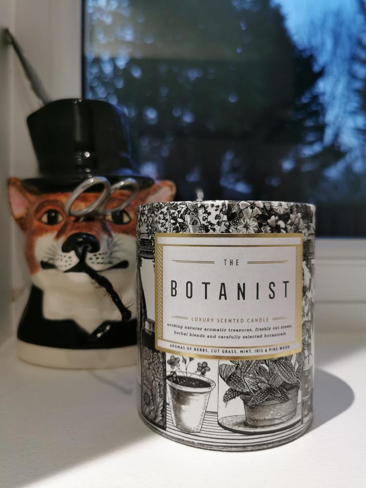 The Botanist Glass Candle - Customer Photo From Hearty Rose Campbell