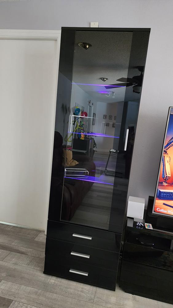 Soho S1 Bookcase - Customer Photo From Woodie Sayles