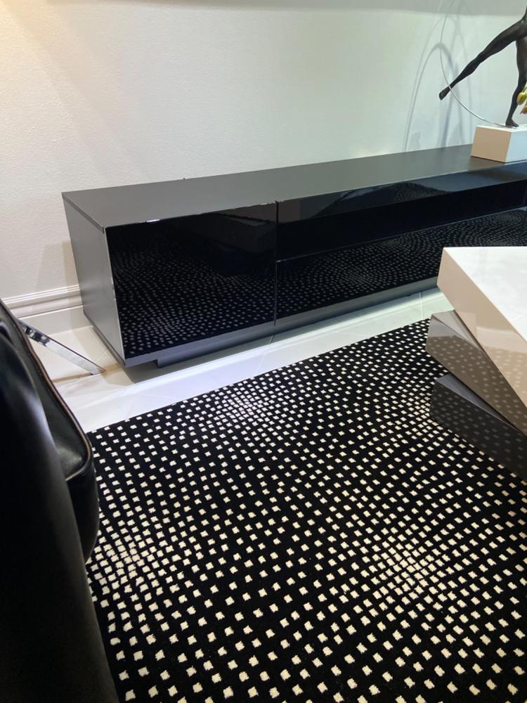 Miami 200 TV Stand - Customer Photo From Richard Stern