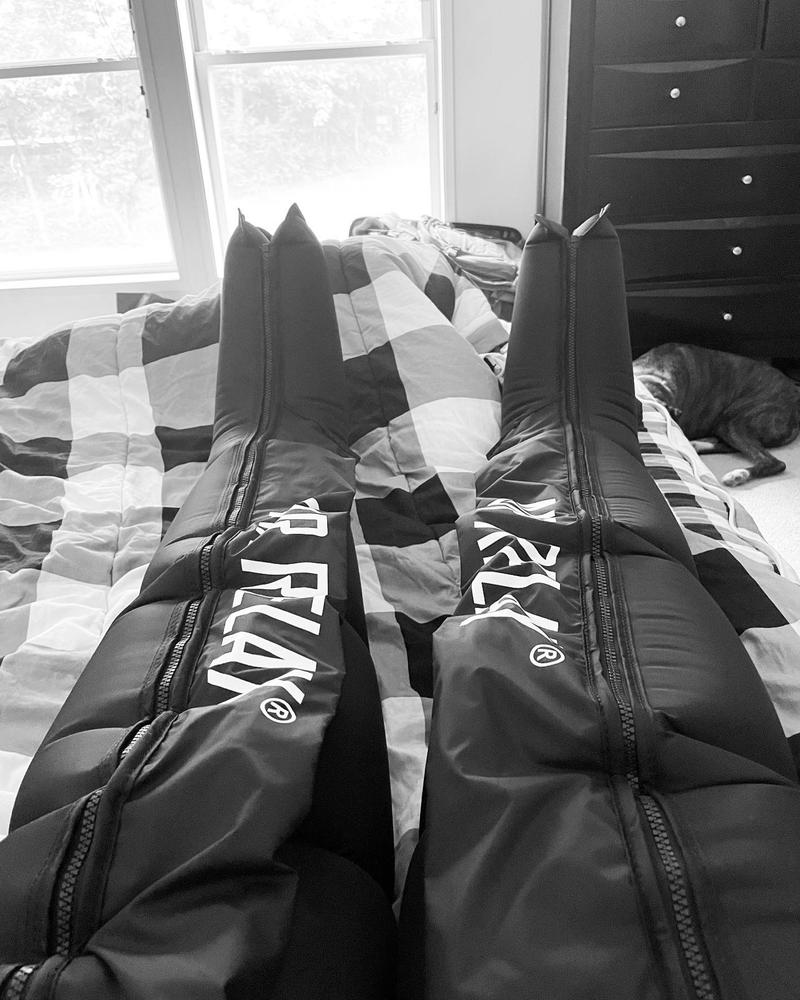 AIR RELAX AR-3.0 & AR-2.0 SHORTS - Customer Photo From Kira Tierney