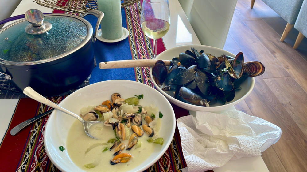 Black Mussels | Live Box | Cultivated | 2.3kg - Customer Photo From Brian H.
