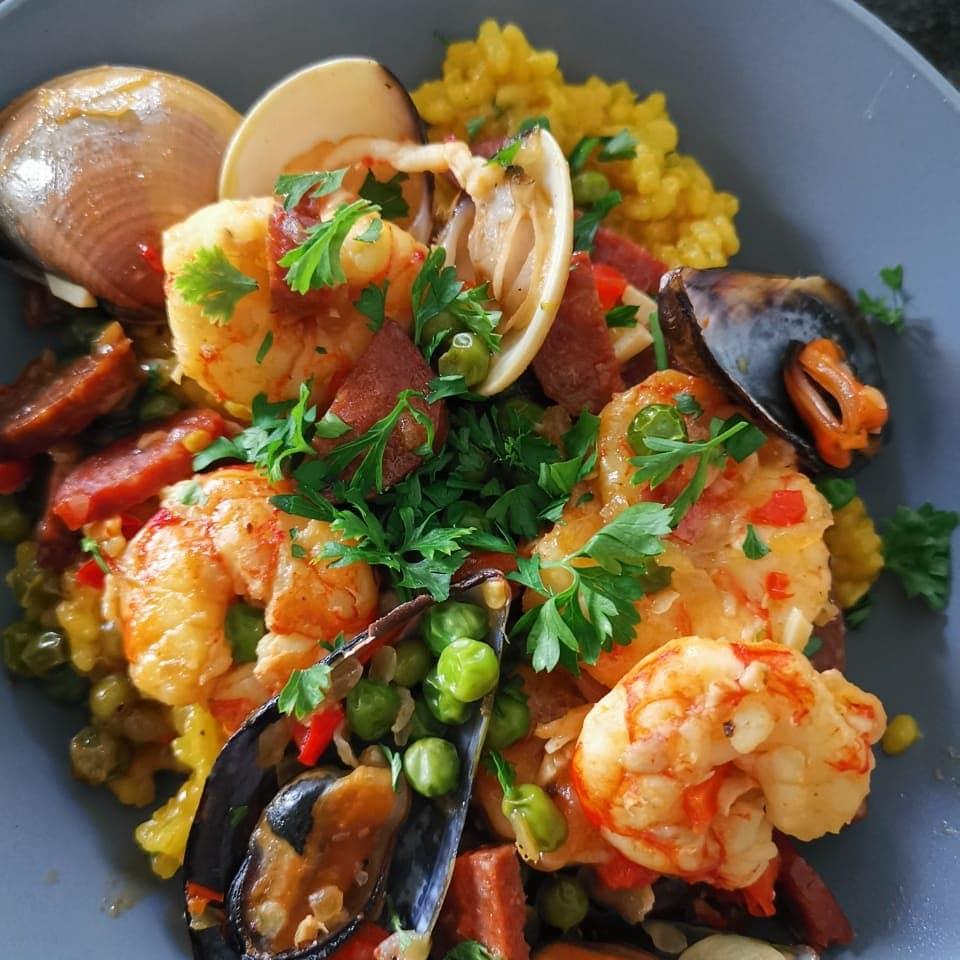Paella Box | Seafood Platter | Prawns, Clams, Scallops, Mussels, Squid, Tuna (3.8kg) - Customer Photo From Christoff