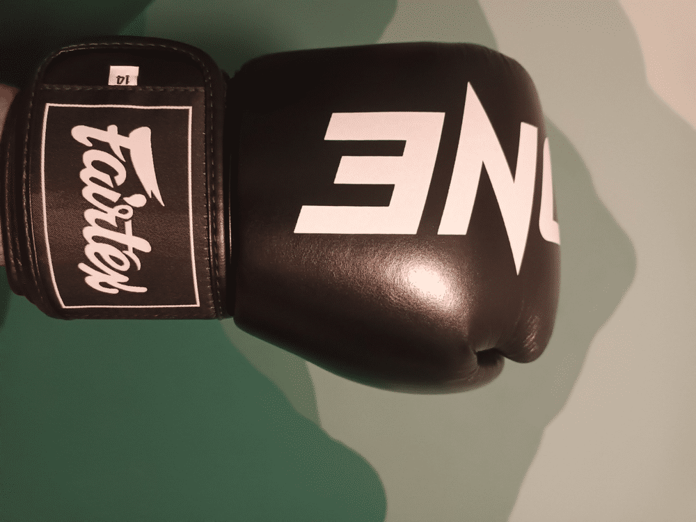 ONE x Fairtex Boxing Gloves (Black) - Customer Photo From jose leites